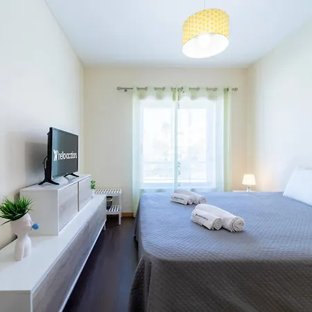 Apartment Medronheira - 1a By Hellovacations *